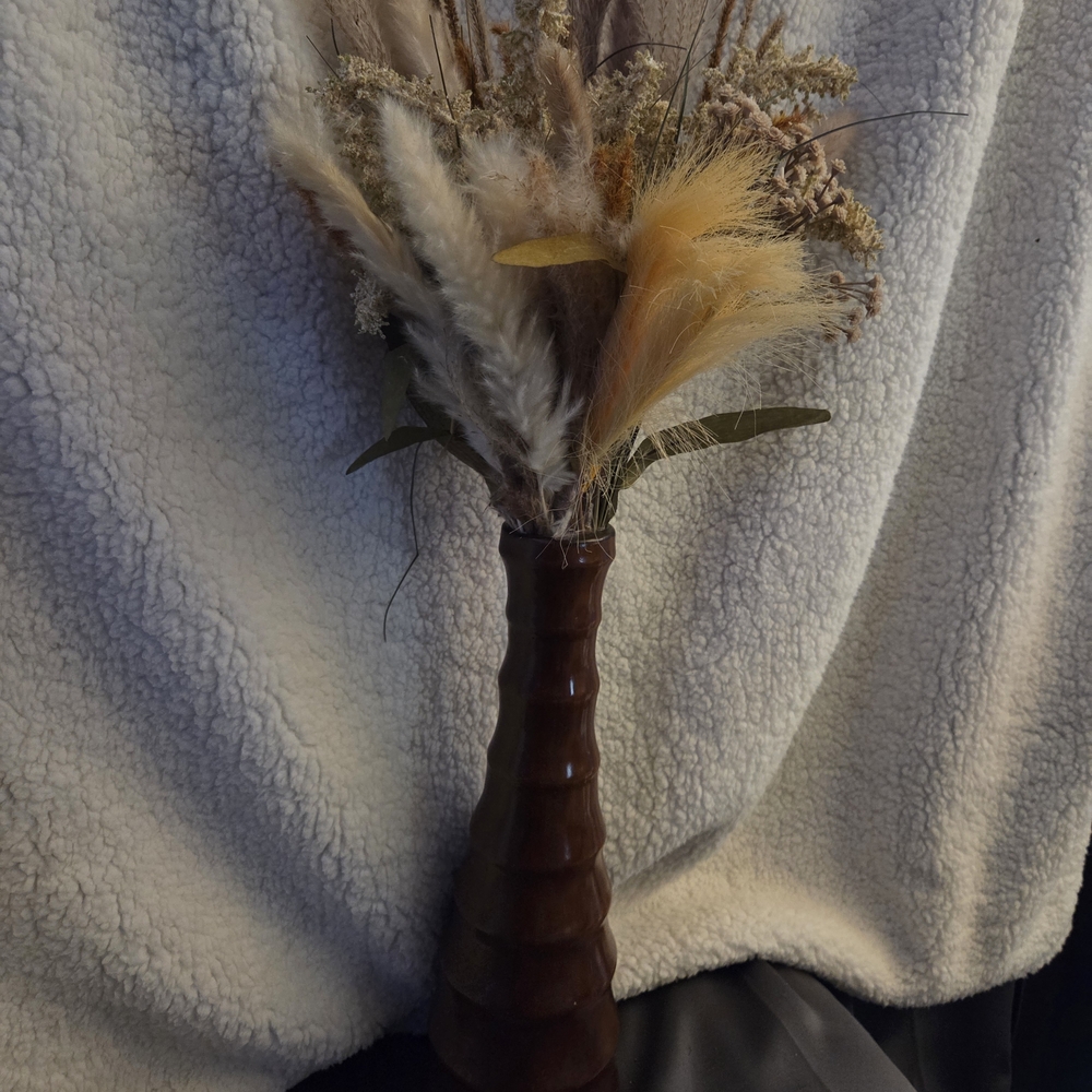 Elegant Handmade Natural Seagrass & Dried Florals in MCM Amber Ceramic Vase